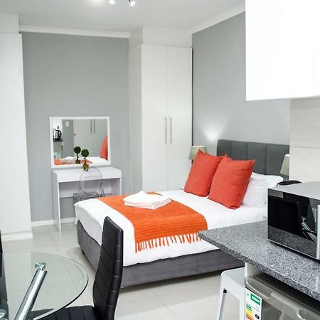Cape Town Micro Apartments ภายนอก รูปภาพ